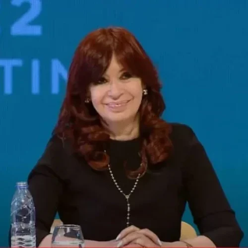 SE CAE LA ULTIMA CAUSA ARMANDA CONTRA CFK: sobreseyeron a Cristina por supuesta “cartelización” de obras públicas