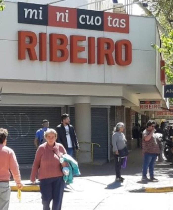 Escrache para Riberiro en todo el país