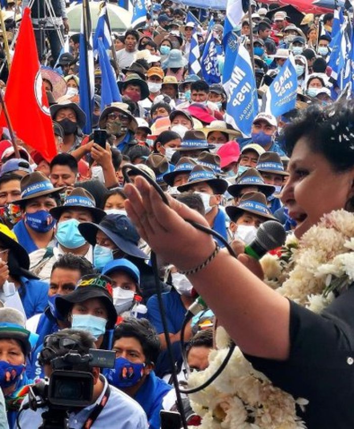 Patricia Arce, volvió para ganar junto al partido del MAS.