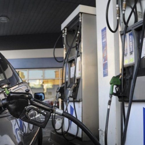 Naftas: tras el aumento Axion decide bajar precios