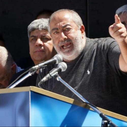 Héctor Daer ratificó el paro general del 10 de abril e indicó que «no pueden existir precios libres y paritarias pisadas»