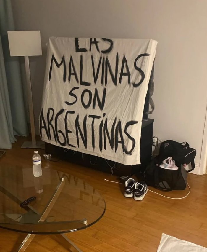 Un pedazo de sábana de hotel: la historia de la bandera