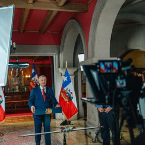 CHILE: José Antonio Kast presenta proyecto de reconstrucción nacional donde rebaja del 27% al 23% el impuesto a los “super ricos”