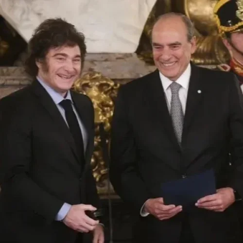 POR DECRETO: Milei restringe el acceso a la información pública de su Gobierno