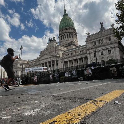 ¿PUNTO DE QUIEBRE?: el país se paraliza contra la reforma laboral, paro general y toda la atención en el Congreso