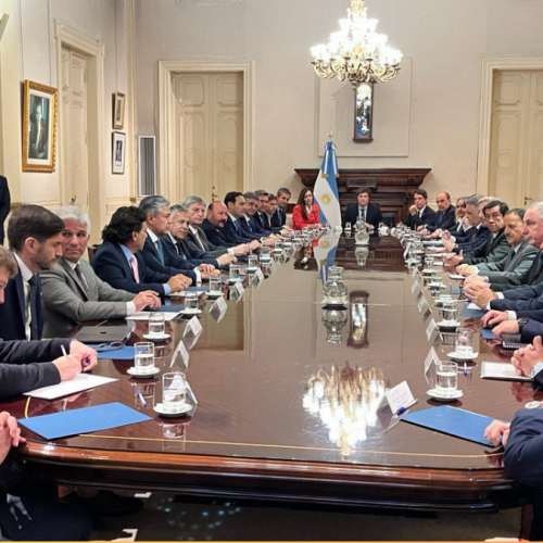 Orrego presente en la reunión del presidente Milei con gobernadores