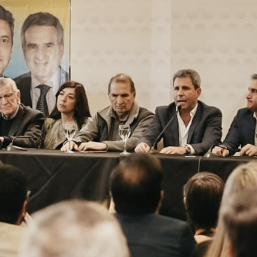 Se dejó conformada la mesa de unidad Massa Presidente en San Juan