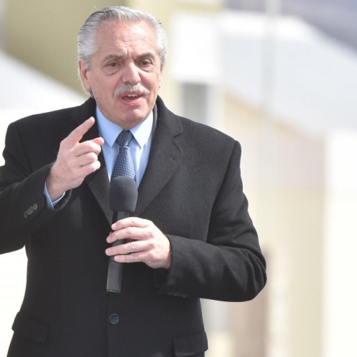 Fernández: «La casta económica es la que posterga el desarrollo del país»