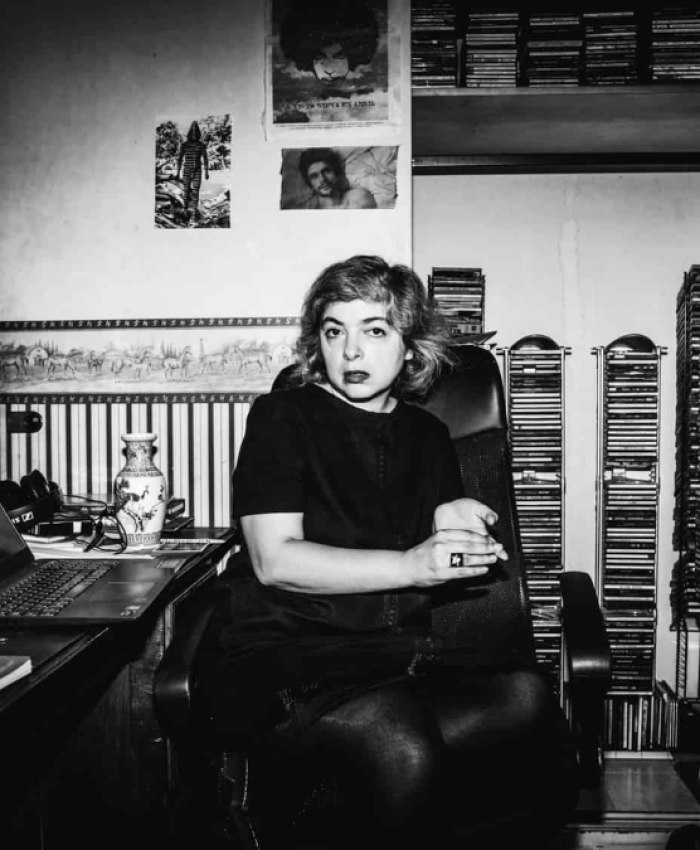 Mariana Enríquez: «La gente tiene que buscarse devociones, y esas devociones pueden ser la Difunta, la Virgen del Valle o Taylor Swift”