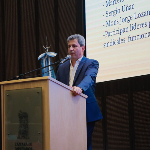 Sergio Uñac participó del cierre de la Semana Social 2023, en celebración de los 40 años de democracia y una década del servicio del Papa Francisco