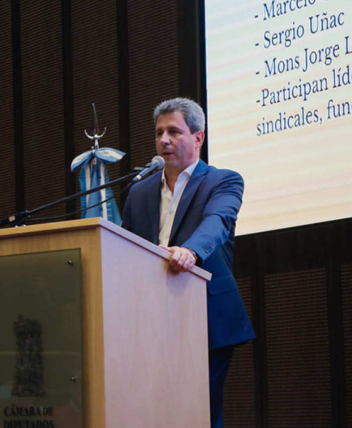 Sergio Uñac participó del cierre de la Semana Social 2023, en celebración de los 40 años de democracia y una década del servicio del Papa Francisco