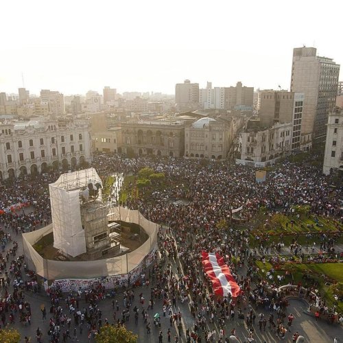 Perú: renunció Merino tras multitudinarias manifestaciones