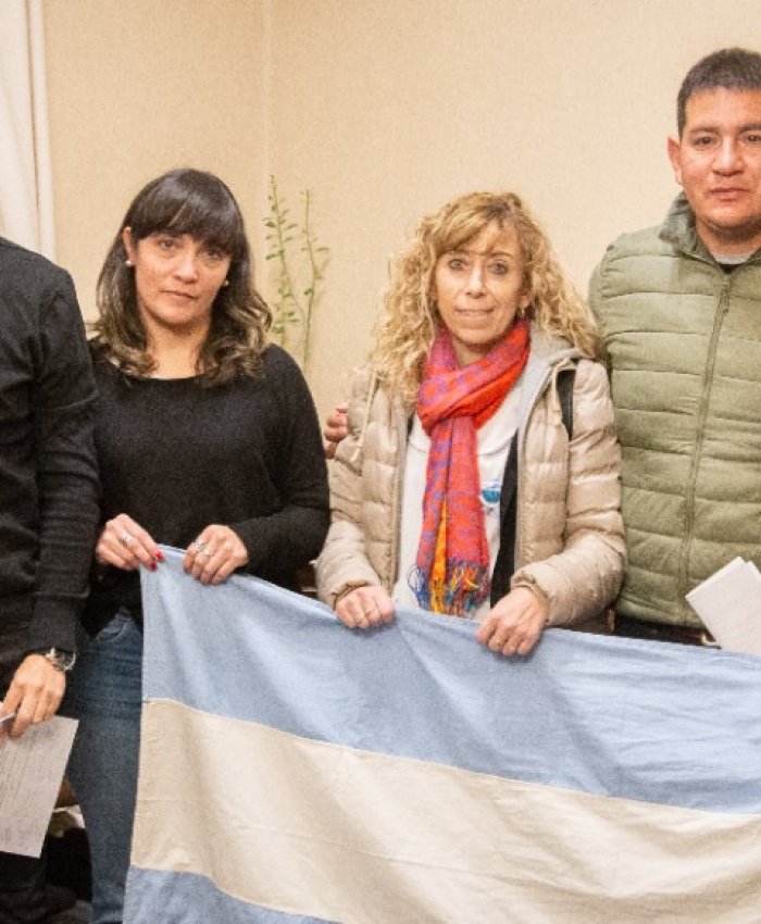 ACUERDO ENTRE EL GOBIERNO PROVINCIAL Y LOS DOCENTES AUTOCONVOCADOS: los trabajadores de la educación informaron que lunes, martes y miércoles se presentaran en sus lugares de trabajo.