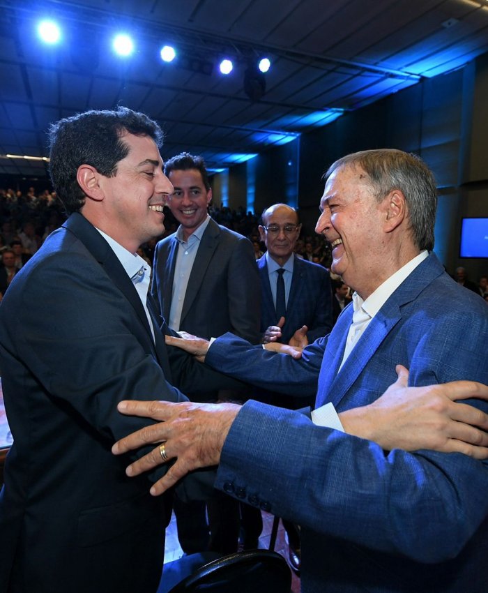 Wado de Pedro y Schiaretti participaron del encuentro de la CAME en Córdoba junto a más de 400 empresarios del sector