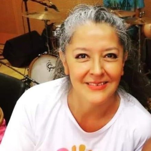 «EL ARTE ES UN MODO DE CREAR UN PENSAMIENTO CRÍTICO” Lila Guzmán