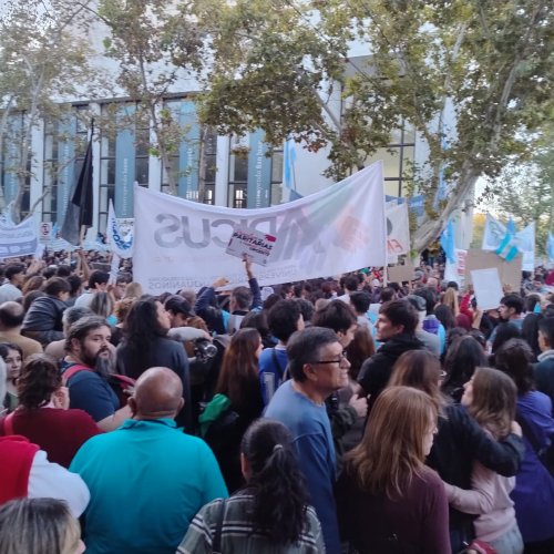 Histórica marcha federal universitaria en San Juan y el país