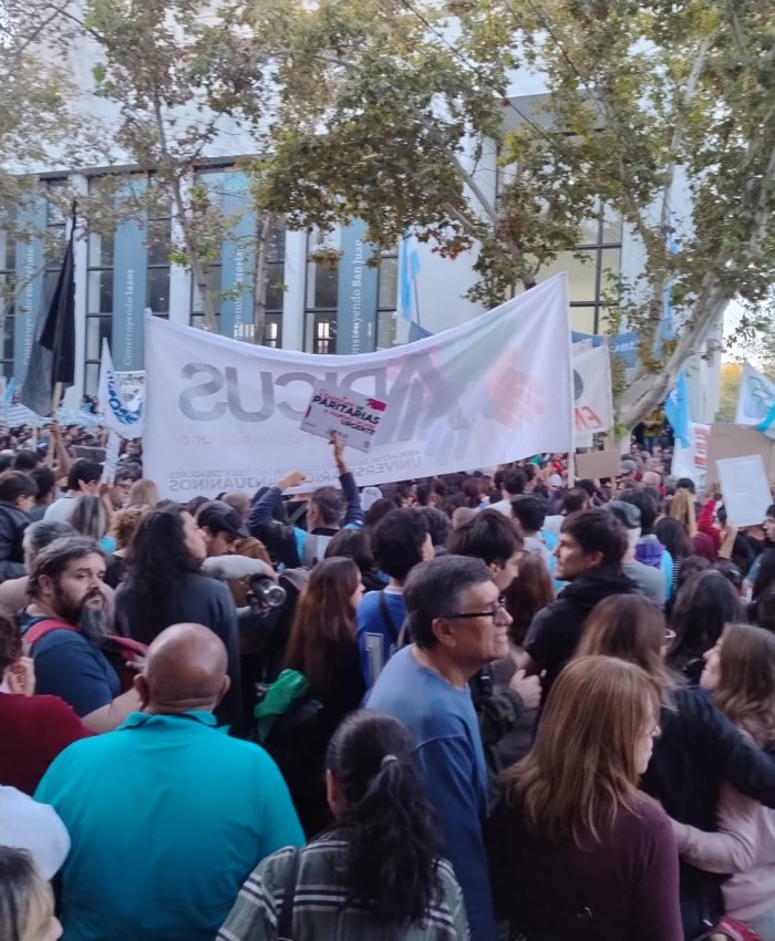 Histórica marcha federal universitaria en San Juan y el país