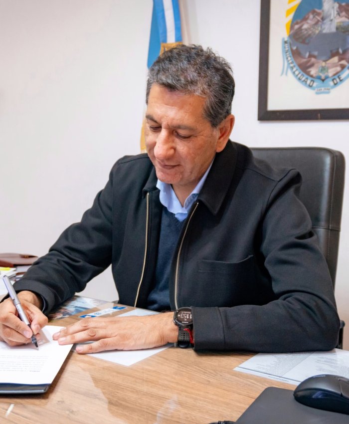 Pocito firma convenio para enseñar higiene bucal a los chicos del departamento