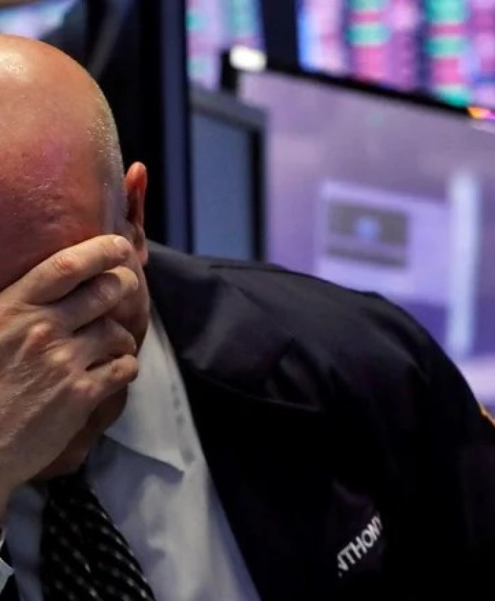 Lunes negro: bonos argentinos en picada y riesgo país arriba en 1662 puntos