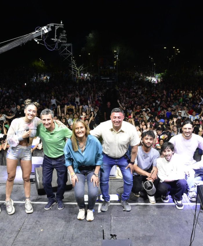 Una multitud de jóvenes disfrutó el FestiJoven2024 en el Parque de Mayo junto a sus familias