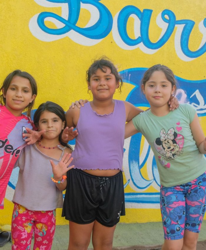 El Barrio Las Calandrias estrena su nueva plaza