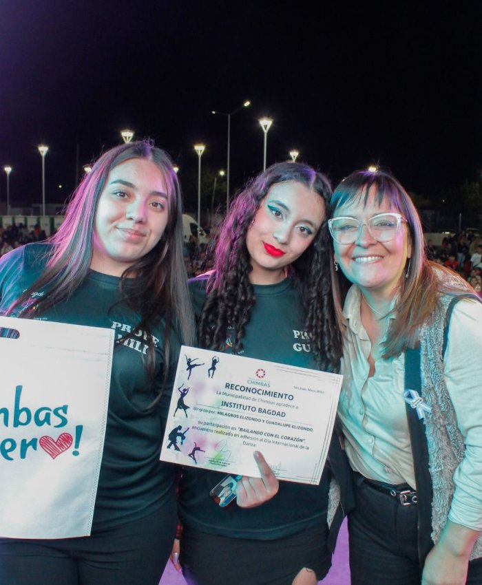 Más de 400 artistas brillaron en el Festival chimbero “Bailando con el Corazón”