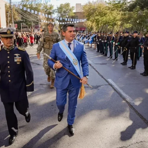 San Juan conmemoró un nuevo aniversario de la Patria con un gran desfile cívico militar