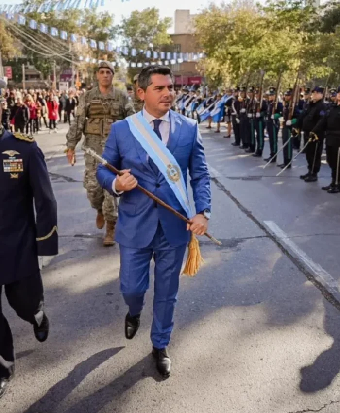 San Juan conmemoró un nuevo aniversario de la Patria con un gran desfile cívico militar