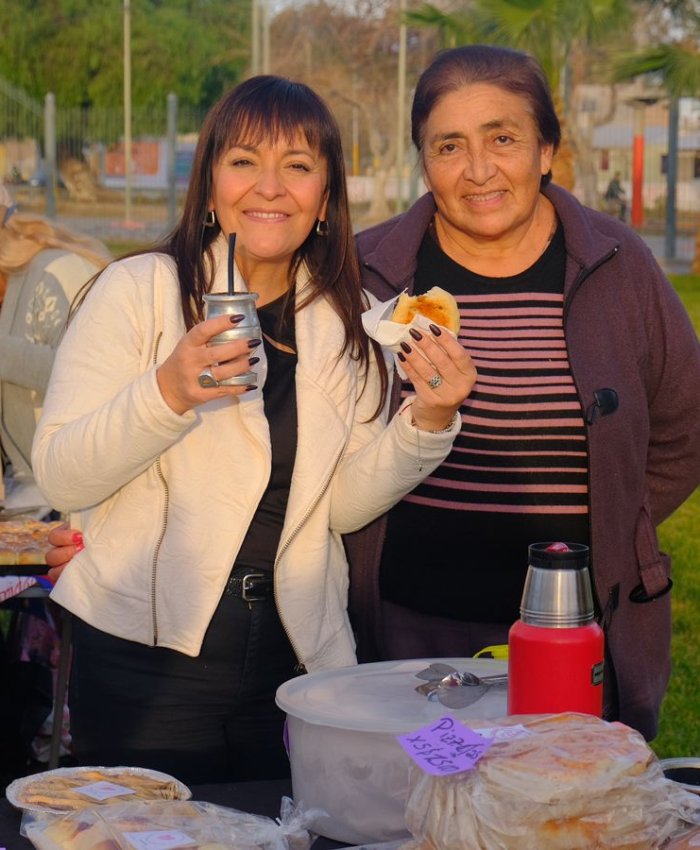 Una exposición de autos y Feria de emprendedores y artesanos para los papás de Chimbas