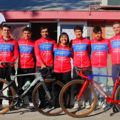 Chimbas a punto para largar en la primera temporada de ciclismo
