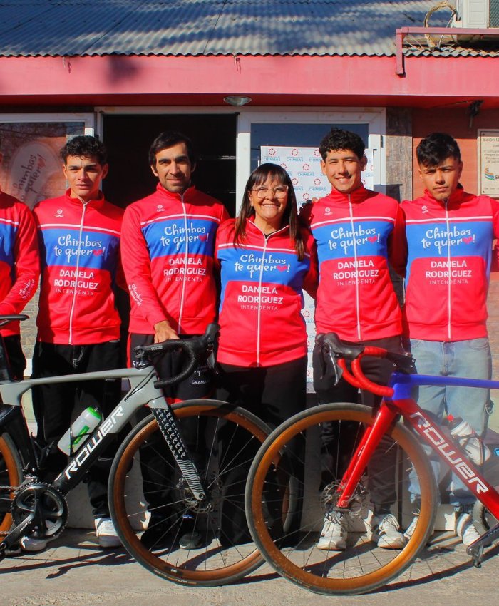 Chimbas a punto para largar en la primera temporada de ciclismo