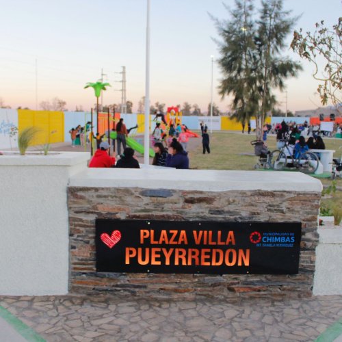 CHIMBAS: La Villa Pueyrredón luce su nueva plaza