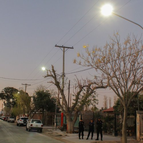 Chimbas suma nueva iluminación LED a la Villa Nueva Argentina