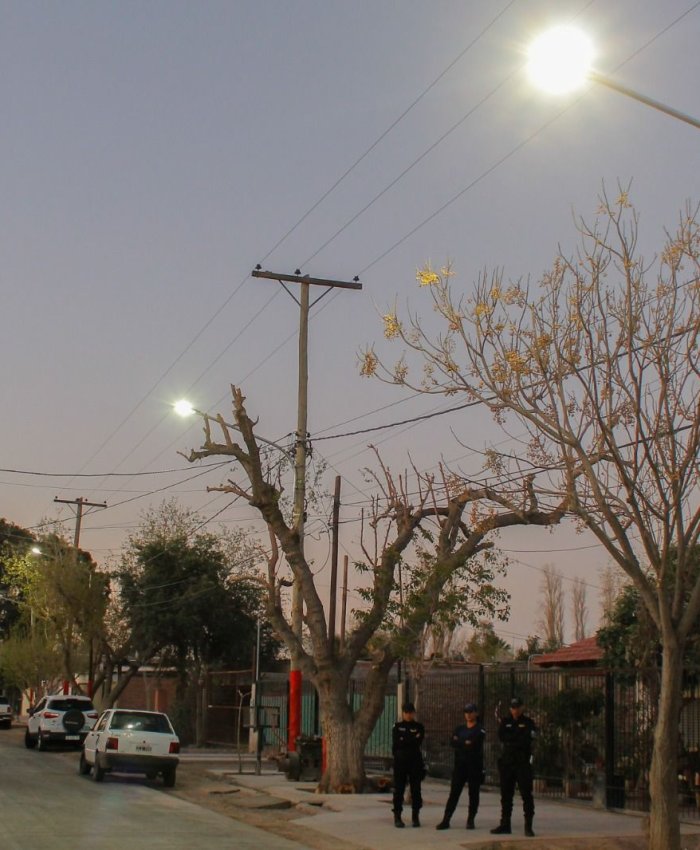 Chimbas suma nueva iluminación LED a la Villa Nueva Argentina