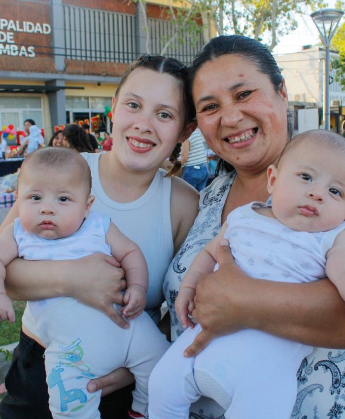 FERIA “TE QUIERO MAMÁ”: Chimbas celebró a las madres con emprendedores, artistas y talleres culturales