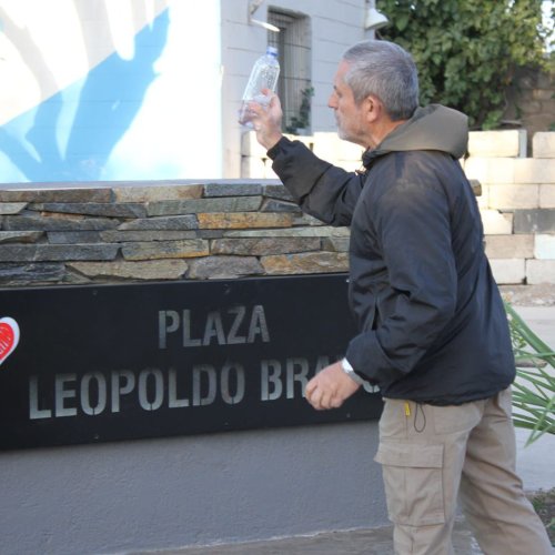 CHIMBAS: el Barrio Dr. Leopoldo Bravo disfruta de su nueva plaza y la iluminación LED