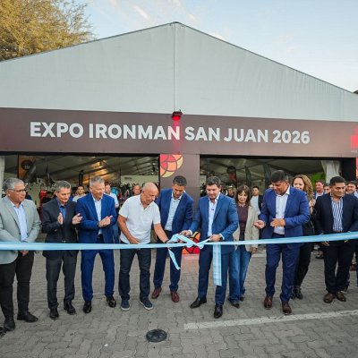 Orrego dio inicio al IRONMAN 70.3 y San Juan se convierte en el epicentro mundial del triatlón