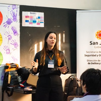 Estudiantes participan del programa que fomenta la convivencia y prevención