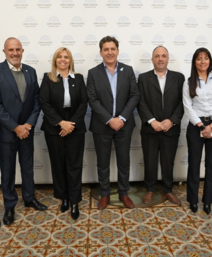 Impulsan proyecto de ley para promover uso de jugos naturales en elaboración de bebidas