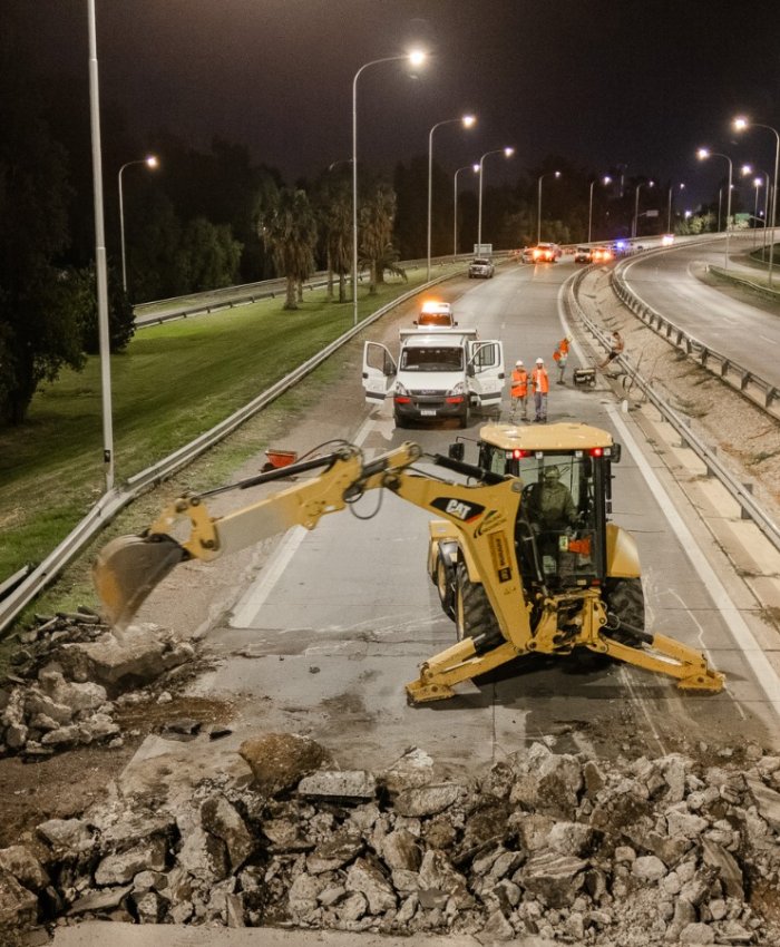 Más de 40 mil vehículos por día circulan por Circunvalación: llamaron a licitación para su repavimentación integral