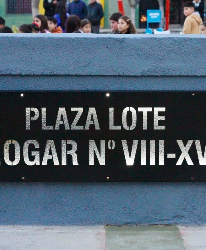 CHIMBAS INAUGURÓ LA NUEVA PLAZA DE LOS LOTES HOGAR N.º 8 Y 15