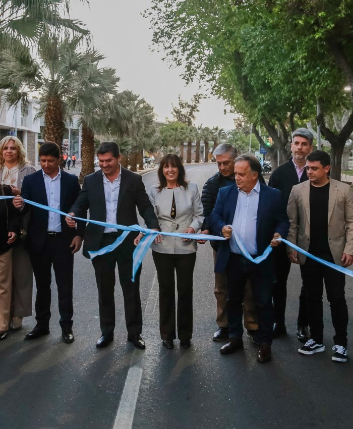 Orrego inauguró la histórica repavimentación de la emblemática avenida Libertador