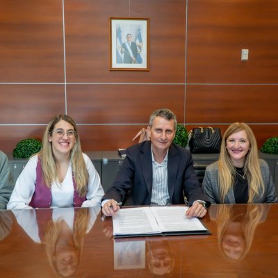 Asociativismo firmó convenios con dos escuelas para brindar capacitaciones