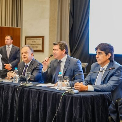 Orrego anunció la construcción de la nueva Autopista a Caucete