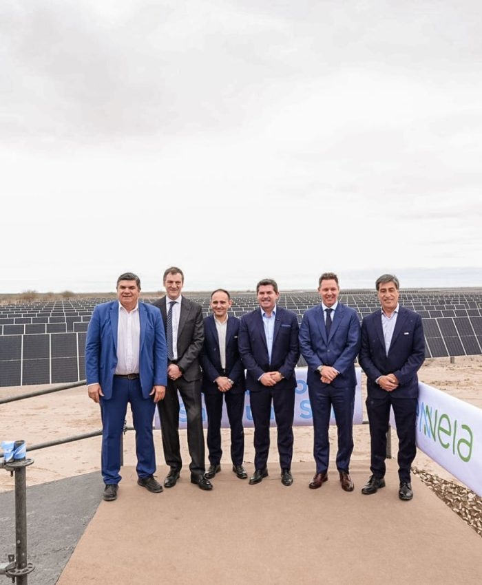 Orrego inauguró el parque solar de mayor potencia actualmente operativo en San Juan