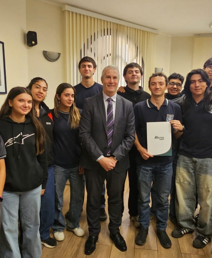Impulso a la formación técnica en electromovilidad junto a la Escuela Industrial Domingo Faustino Sarmiento