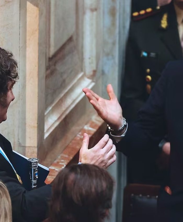 Milei y Sturzenegger avanzan con el vaciamiento del Estado: abrieron nuevos retiros voluntarios
