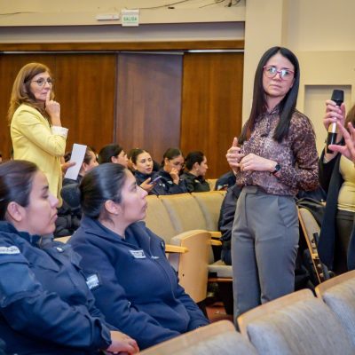 Familia, Justicia y la Policía de San Juan trabajan para crear una red de operadores para situaciones de violencia