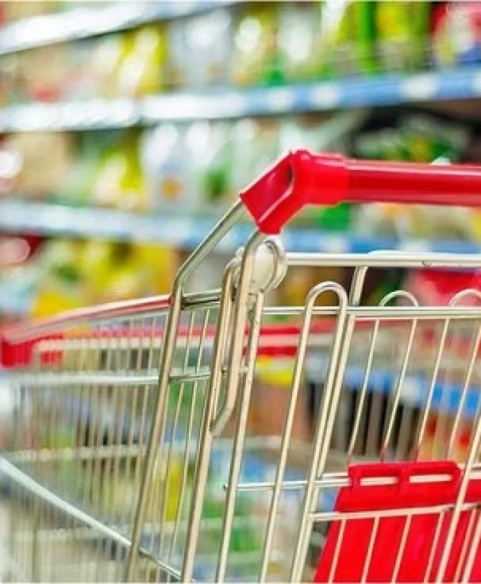 Las ventas en supermercados cayeron por tercer mes consecutivo en agosto