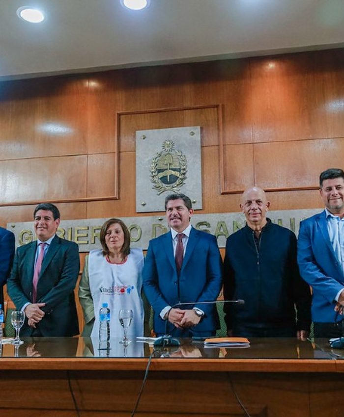 El gobernador Orrego presentó el IRONMAN 2026
